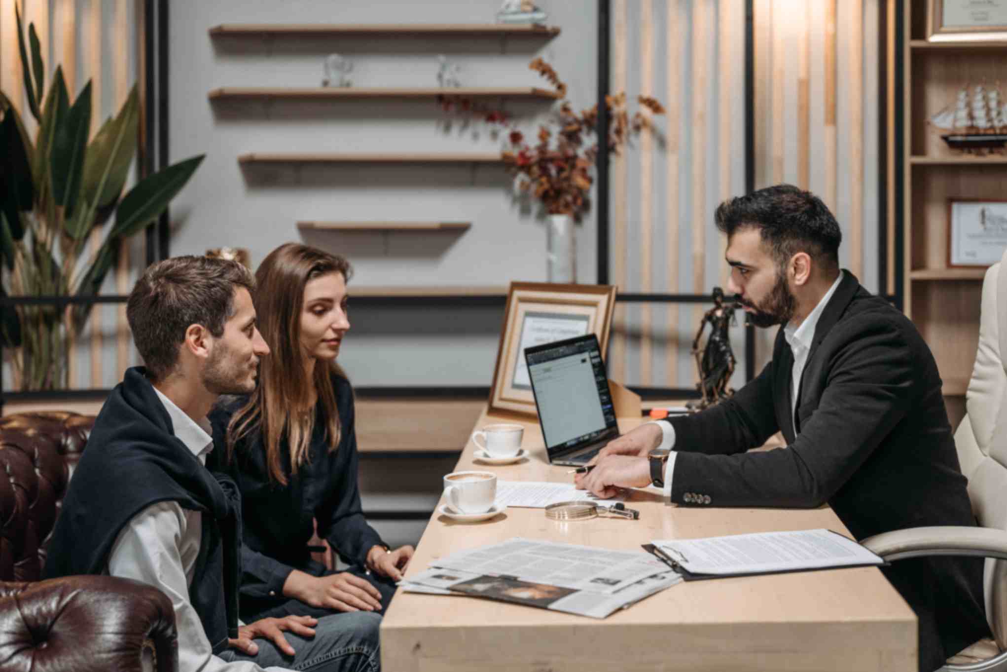 professional advisor office UK, Money UK